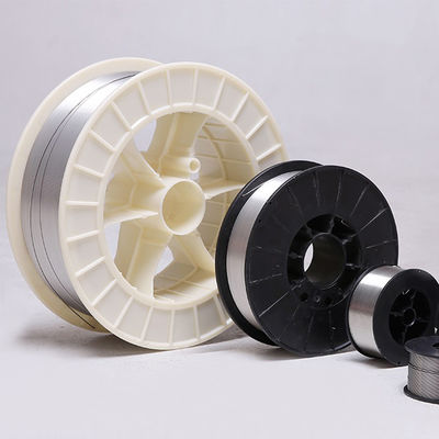 Buen precio 1 kg de alambre de soldadura de níquel AWS 5.14 Certificado ASME 600MPa Resistencia a la tracción Finalización brillante en línea