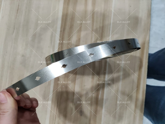 Buen precio Banda de níquel puro de alta pureza flexible para baterías de precisión y aplicaciones industriales en línea
