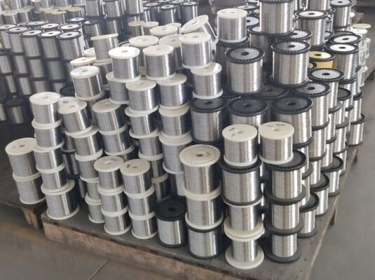 Buen precio Cables de aleación de níquel de alto punto de fusión con superficie pulida y resistencia a la corrosión en línea